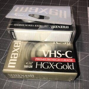 2 Maxell Camcorder Video Tapes VHS-C TC30 HGX Gold Premium High Grade 2 Unopened